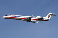 N500AE @ KORD - Climbing out from 22L