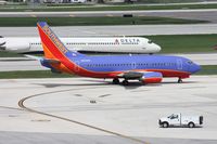 N524SW @ FLL - Southwest 737 - by Daniel Compton