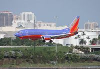 N629SW @ FLL - Southwest 737 - by Florida Metal