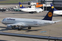 D-AIZD @ EDDL - Lufthansa, Airbus A320-214, CN: 4191 - by Air-Micha