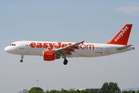 G-EZTY photo, click to enlarge G-EZTY photo, click to enlarge