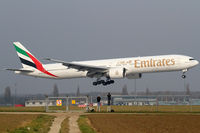 A6-EBR @ VIE - Emirates - by Joker767