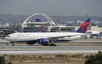 N706DN @ KLAX - Arriving at LAX - by Todd Royer