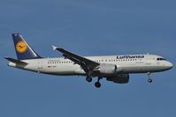 D-AIZF @ EDDF - Lufthansa Airbus 320 - by Dietmar Schreiber - VAP
