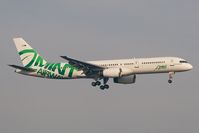 EC-LHL @ LOWW - Mint Airways 757-200