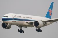 B-2075 @ LOWW - China Southern Cargo 777-200