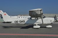 OE-DAS @ LOWW - Cessna 172