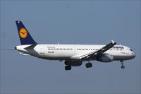 D-AIRP @ EDDF - Airbus A321-131 - by Jerzy Maciaszek
