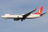 TC-JFU @ LOWW - Turkish Airlines 737-800