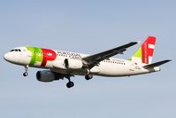 CS-TNT @ LOWW - TAP A320