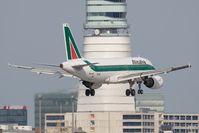 EI-IMH @ LOWW - Alitalia A319