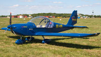 SE-VIR @ ESME - At EAA Fly-In - by Roger Andreasson
