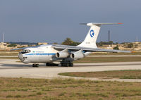EZ-F426 @ LMML - take off run