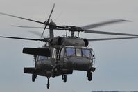 95-26639 @ LOWW - United States Army Sikorsky UH60 Black Hawk