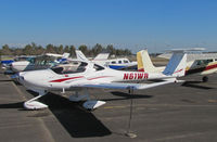 N61WR @ KTLR - 2006 Diamond DA20-C1 photographed @ Tulare, CA