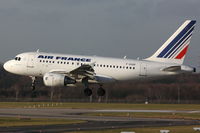 F-GUGR @ EDDL - Air France - by Air-Micha