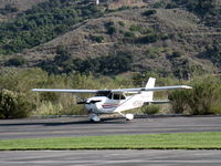 N5316G @ SZP - 2005 Cessna 172S SKYHAWK SP, Lycoming IO-360-L2A 180 Hp, transient parking - by Doug Robertson