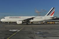 F-GFKV @ LOWW - Air France Airbus 320