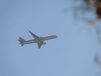 N354AA @ LAX - On 12 - 13 mile final for runway 25 - by Helicopterfriend