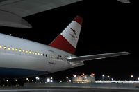 OE-LPD @ LOWW - Austrian Airlines Boeing 777-200