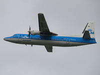 PH-KVK @ EHAM - Take off from Amsterdam Airport of runway 24 - by Willem Goebel