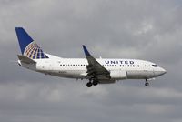 N32626 @ MIA - United 737-500