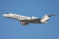 N423TT @ LAX - TRT Leasing Inc 1988 Gulfstream G-IV N423TT (FLT EJM423) climbing out from RWY 25L en route to Los Cabos Intl (MMSD).