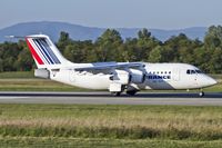 EI-RJO @ LFSB - descelerating after touchdown