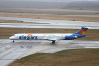 N415NV @ KCID - Taxiing in to the ramp.