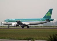 EI-DEF @ AMS - Landing on runway R18 of Amsterdam Airport - by Willem Goebel