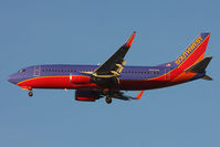 N605SW @ LAS - Southwest Airlines N605SW on short final to RWY 25L. - by Dean Heald