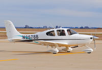 N2578B @ KDEC - Departing KDEC on a Sunday morning in January 2012. - by Doug Wolfe