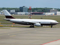 EI-DHL @ AMS - Landing on runway R18 of Amsterdam Airport - by Willem Goebel