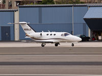 N999JD @ KSMO - N999JD taxiing - by Torsten Hoff