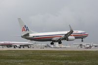 N846NN @ MIA - American 737 - by Florida Metal