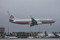 N981AN @ MIA - American 737 - by Florida Metal