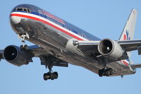 N352AA @ KORD - American Airlines Boeing 767-323, AAL1196 arriving from Los Angeles - KLAX, RWY 28 approach KORD. - by Mark Kalfas