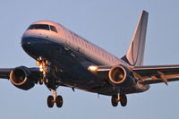 N864RW @ KORD - Shuttle America/United Express Embraer ERJ 170-100 SE, TCF864 arriving from KMSP, RWY 28 approach KORD.
