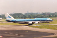 PH-BUT @ EHAM - KLM , ex N1309E - by Henk Geerlings