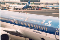 PH-BXR @ EHAM - KLM , special logo on fuselage.
=The World is Just a Click Away= 
Old Colour scheme - by Henk Geerlings