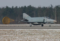38 50 @ ETNT - German AF, Fighterwing 71, F-4FKWS Phantom-II 3850 after GCA roll-out. - by Nicpix Aviation Press  Erik op den Dries