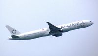 9V-SWI @ SIN - Star Alliance (Singapore Airlines) - by tukun59@AbahAtok