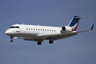 N709BR @ LAX - SkyWest Airlines N709BR (FLT SKW6275) from Colorado Springs Municipal Airport (KCOS) on short final to RWY 25L.