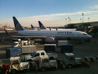 N12225 @ EWR - Continental/United 737 - by christian maurer