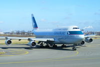 B-HUE @ EHAM - Cathay Pacific - by Chris Hall