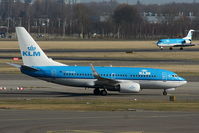 PH-BGN @ EHAM - KLM Royal Dutch Airlines - by Chris Hall