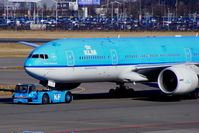 PH-BQK @ EHAM - KLM Royal Dutch Airlines - by Chris Hall
