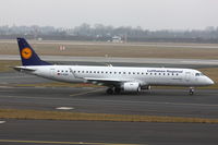 D-AEBH @ EDDL - Lufthansa CityLine, Aircraft Name: Freising - by Air-Micha