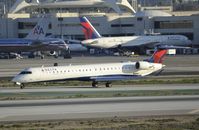 N805SK @ KLAX - Arrived at LAX on 25L