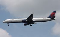 N588NW @ MCO - Delta 757-300 - by Florida Metal